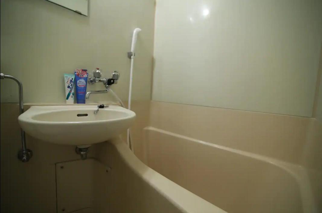 Kb House Shinjuku Double Room Free Poket Wifi! Tokyo Exterior photo